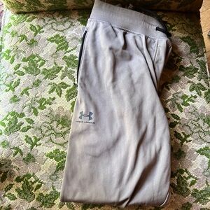 Gray/Grey Large Under Armour Joggers